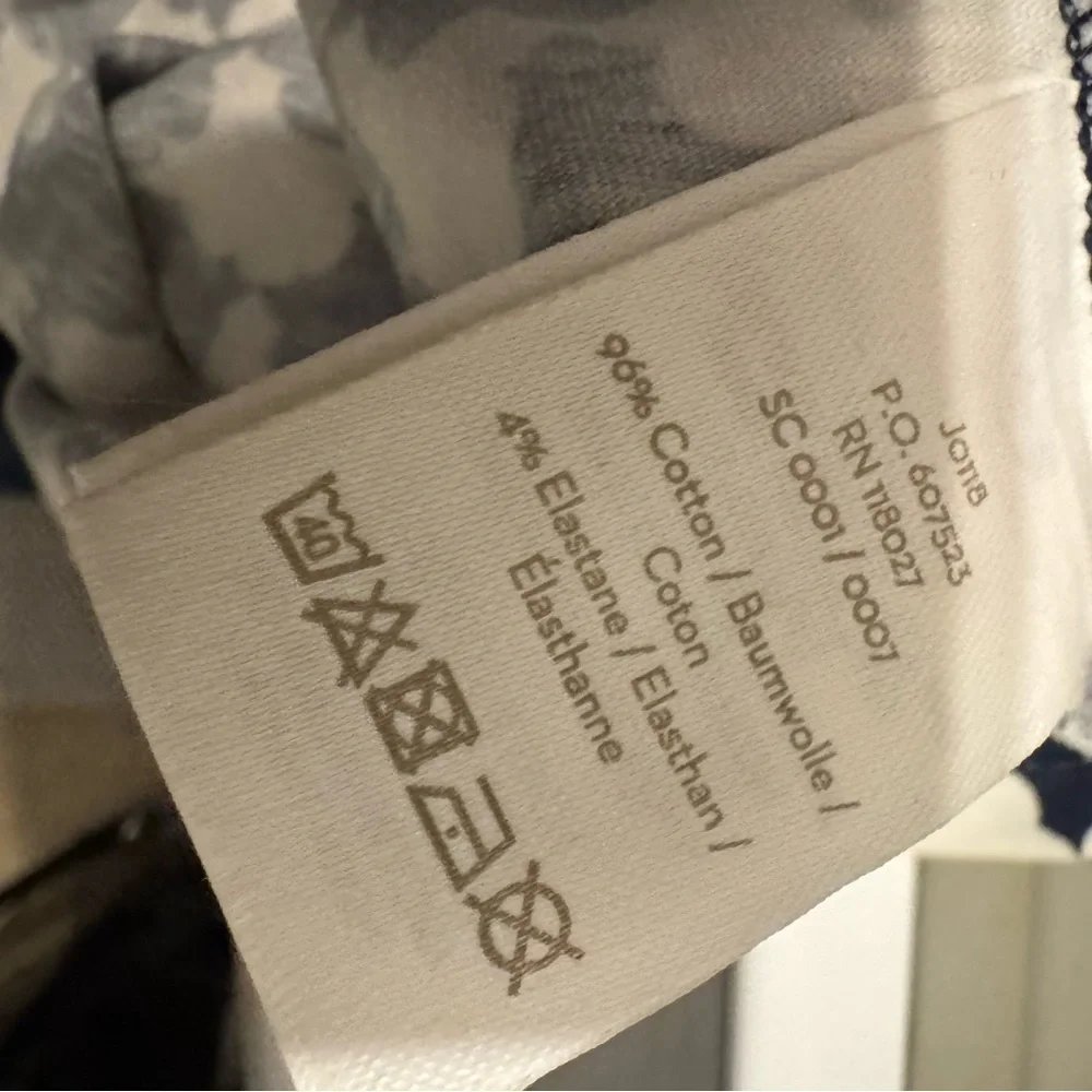 Denim Forum by Aritzia Boyfriend High Rise Loose White Jeans